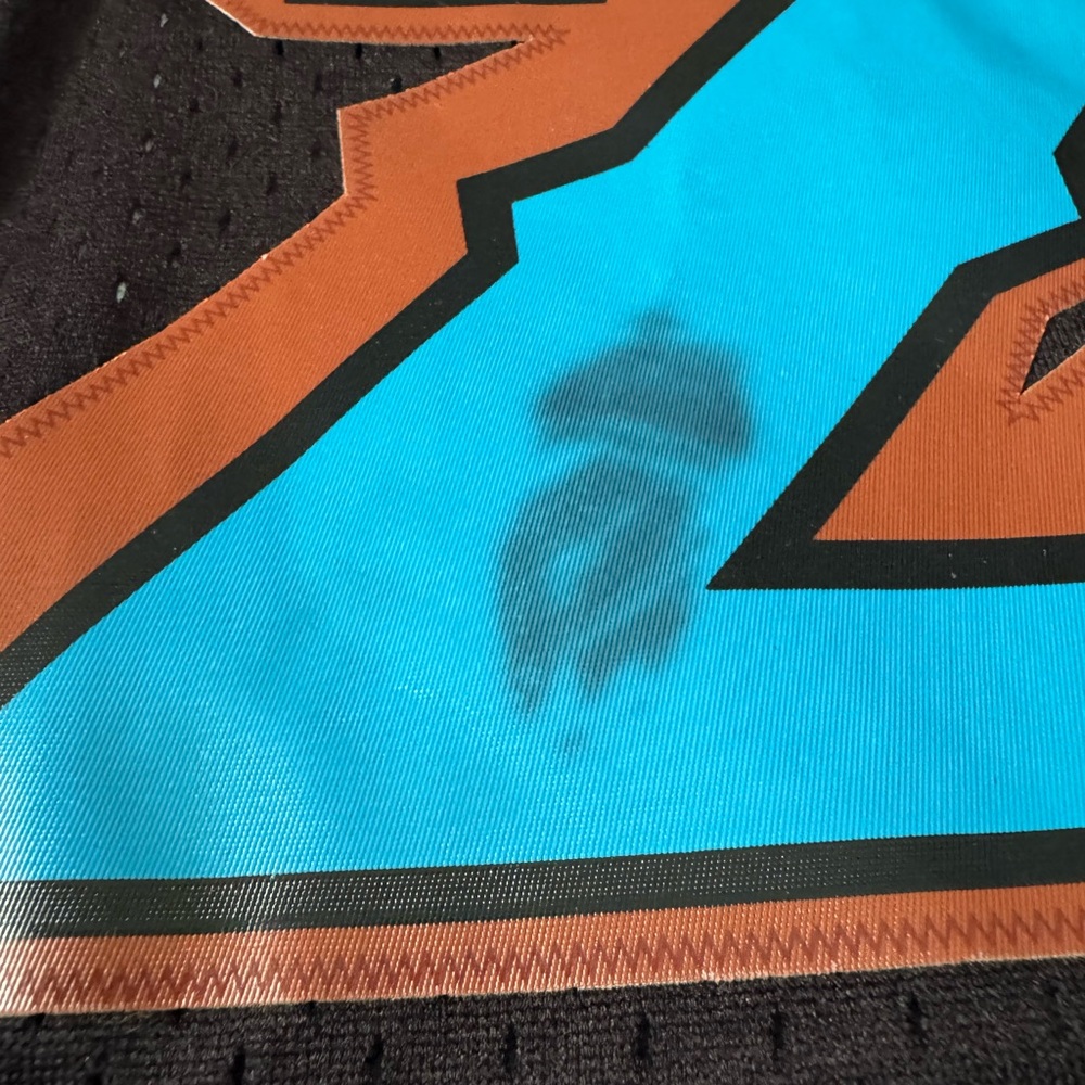 Utah Jazz Hardwood Classics Jersey Karl Malone. - Picture 5 of 5